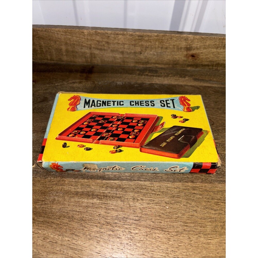 Vintage Magnetic Travel Chess Set